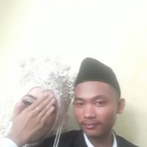 Intan Destia Lestari profile icon