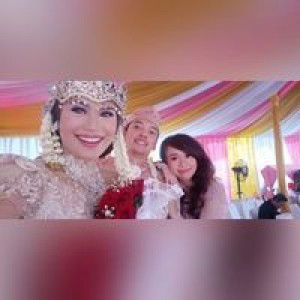 Wiwindari profile icon