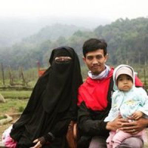 Imas Siti Nur Saidah profile icon