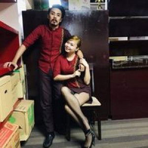 Micka Angela tan profile icon