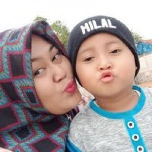 Yanie Hilal profile icon