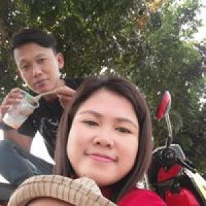 Ratih Riski profile icon