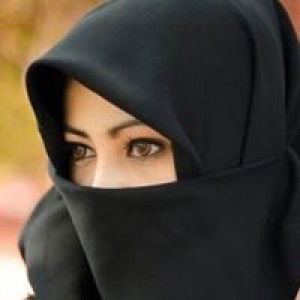 Lia wulan pebriari profile icon