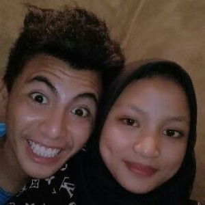 Dina Mananohas profile icon