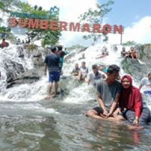 sari septiana profile icon