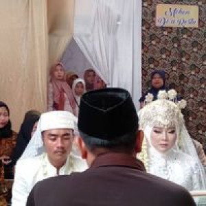 Siti Adawiyah profile icon