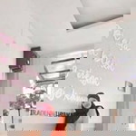 Shelvi Fitriani profile icon