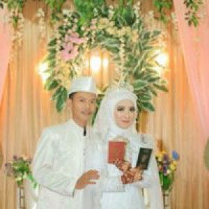 Selvi Widia profile icon