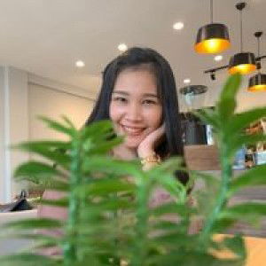 KruFang Rungnapa profile icon