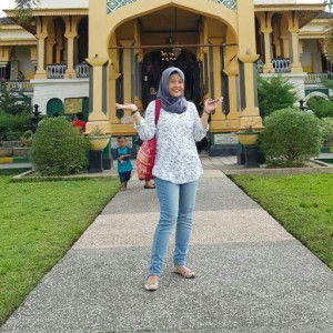 Salma Nurul profile icon