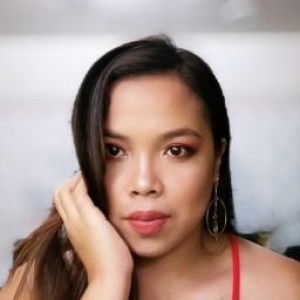 Definitely Donna profile icon