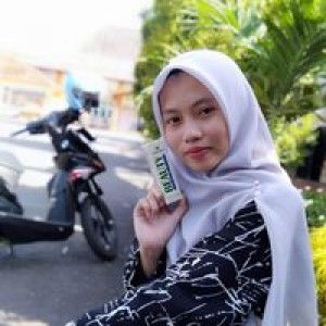 Santy Rahma W profile icon