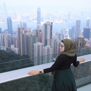 Vivi Adhenata profile icon