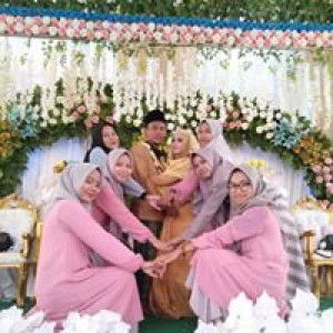 Khoyaroh Zullfaa profile icon