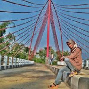 Fitri Anisa profile icon