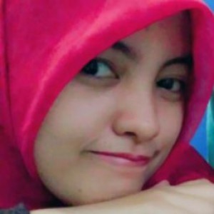 Intan Nia Putri profile icon