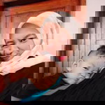 Febria Ratna Sari profile icon