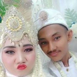 Indah Purnamasari II profile icon