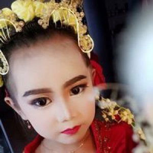 Nayla Amanda profile icon