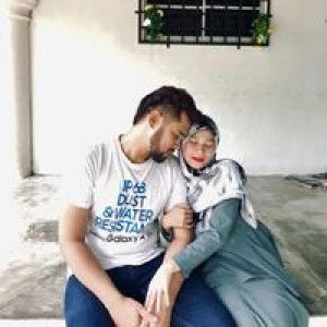 Liana Che Ismail profile icon