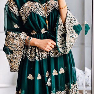 Mom of Ttalib profile icon