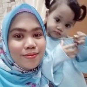 Fara Ain profile icon