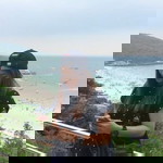 Maneiz Wongsathit profile icon