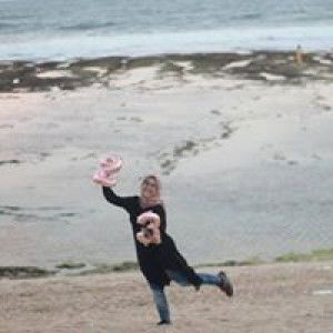 Lilis Hennaku profile icon