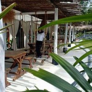 Putri Echa Sary profile icon