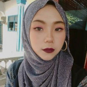 Dewi Ambar profile icon