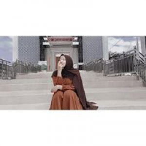 Riska Ariyanti profile icon