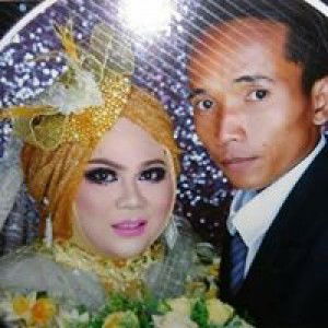 Hani RahmaSyafi'i profile icon