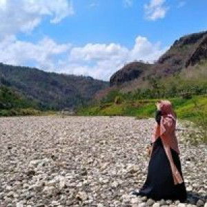 Yantyi Putrika profile icon