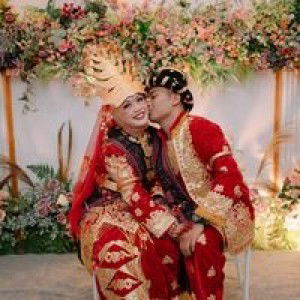 Khairul Bariyah Siregar profile icon