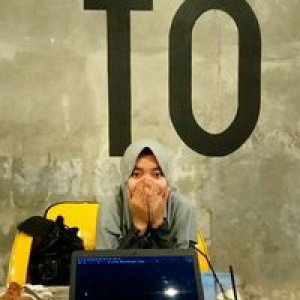 Putri AKareem profile icon