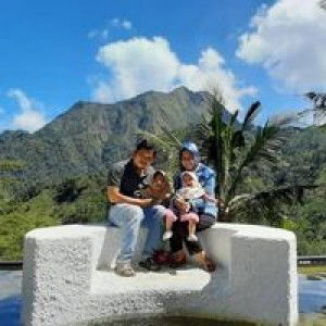 Muzdalifah profile icon