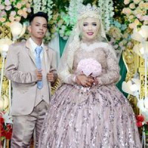 Nur Anisa Rizkhy Vernisah profile icon