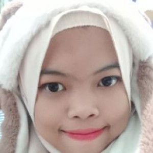 Fitria Deasy Wulandari profile icon