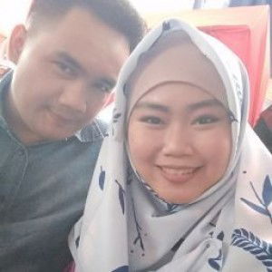 Rizna Wicaksono profile icon