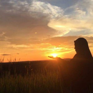 evi dyawati profile icon