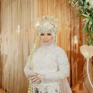 Santi Rahmawati profile icon