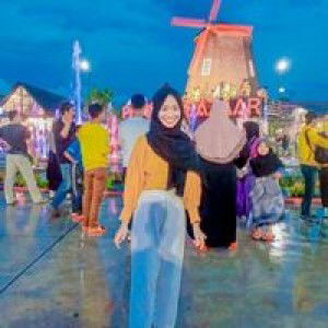 Šäłmä Äwëä profile icon