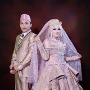 Rizky Nurul Aini profile icon