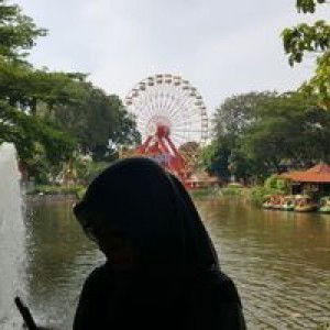 Putri Mah profile icon