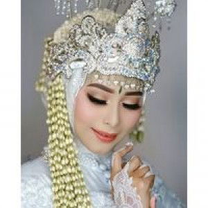 Dwi Nur Azizah Barkah profile icon