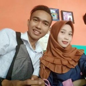 Fahmi Idris profile icon