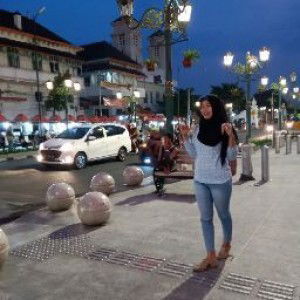 Mey Rohmi profile icon