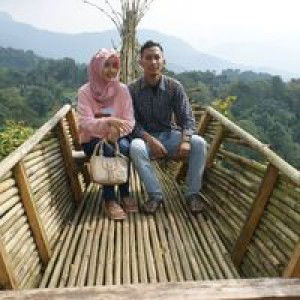 Nhia Rosnyawaty profile icon