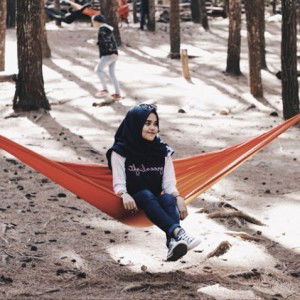 Larasati Yayas profile icon