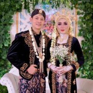 Lilis Febrianii profile icon